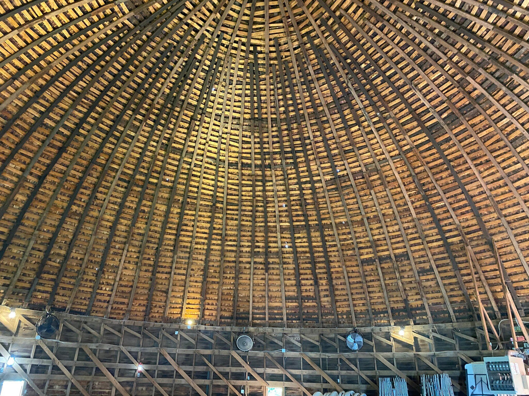 Arcadia Round Barn-Arcadia必去景点