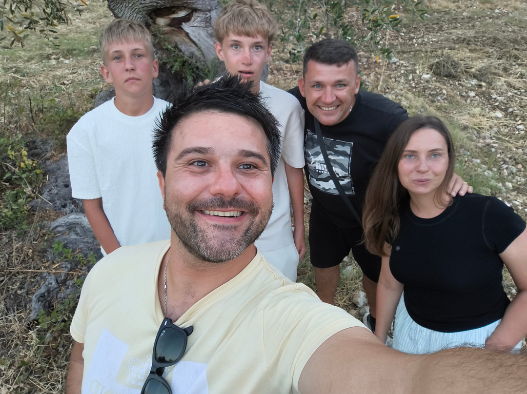 Olio Biscotti-维耶斯泰必去景点