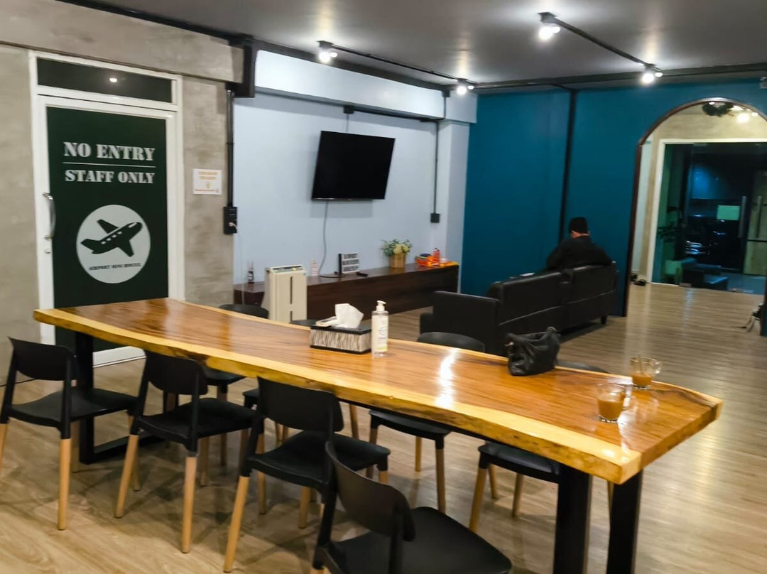 Airport Mini Hostel at Don Muang Airport主图
