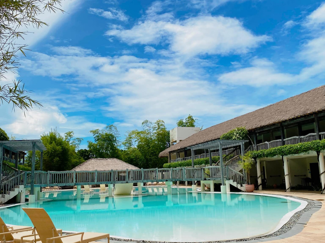 邦劳岛水蓝海滩度假村主图