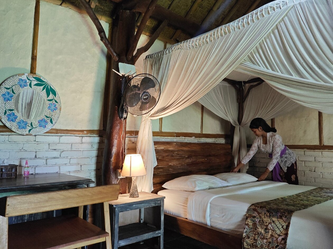 Bali Mountain Forest Cabin