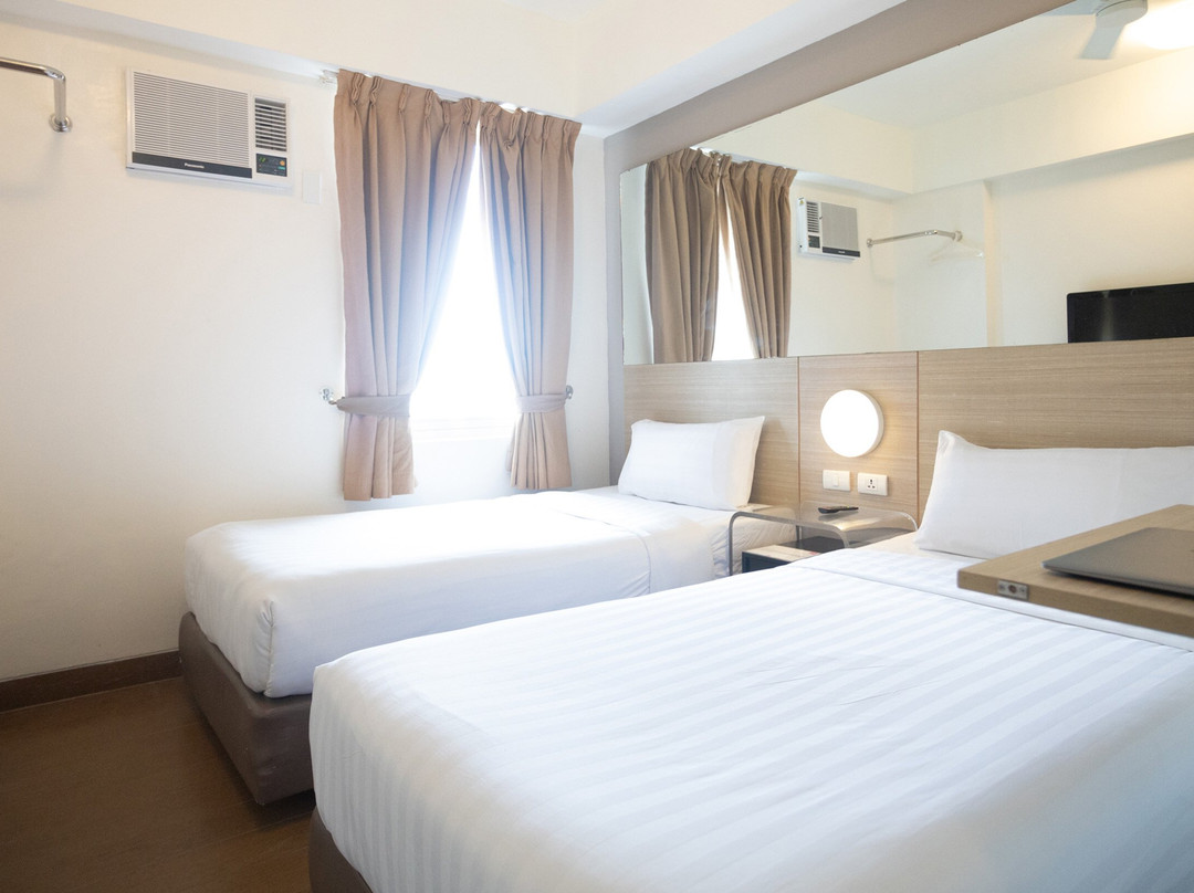 Red Planet Clark Angeles City主图