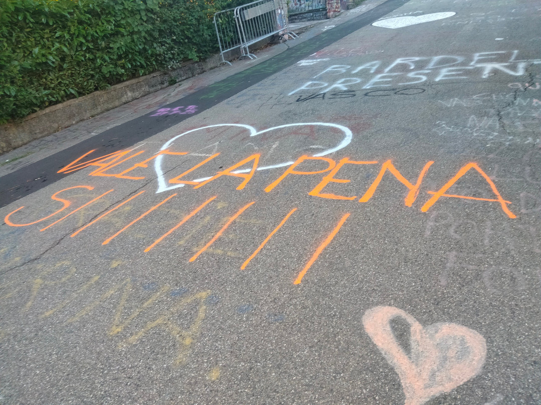 Casa Di Vasco Rossi-Zocca必去景点