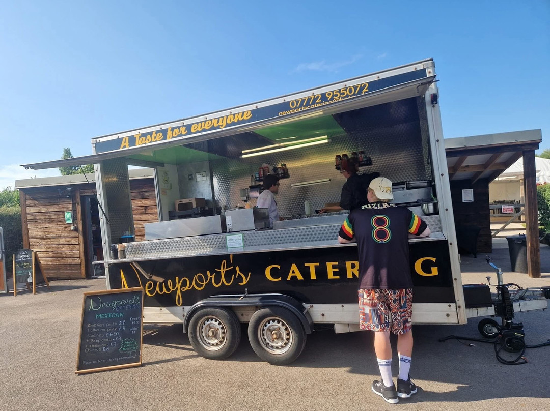 Somerset Boat Centre-North Newton必去景点