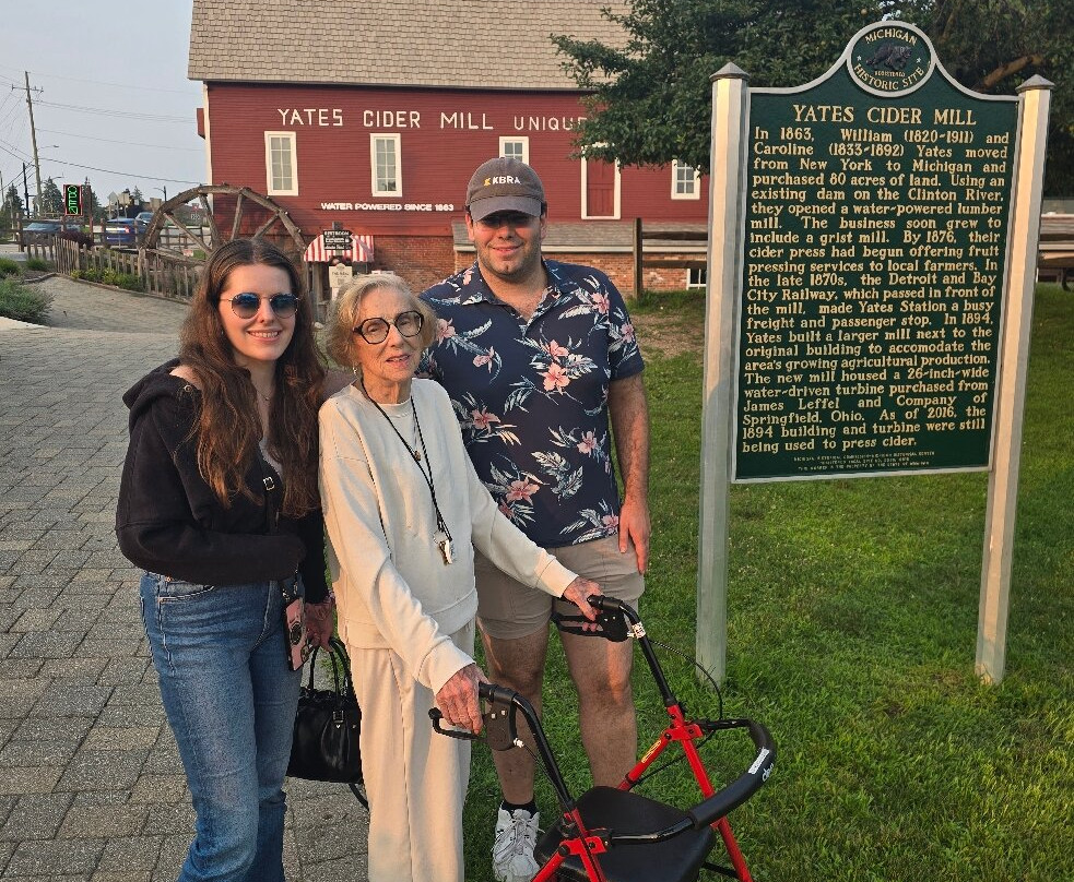 Yates Cider Mill-罗切斯特山必去景点