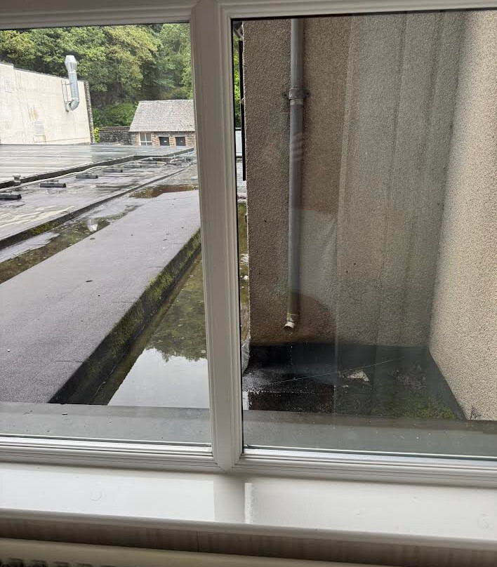 罗多雷瀑布酒店主图