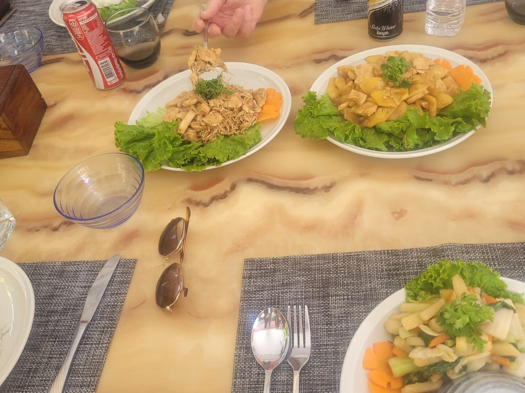 库昂朋友塔房酒店主图