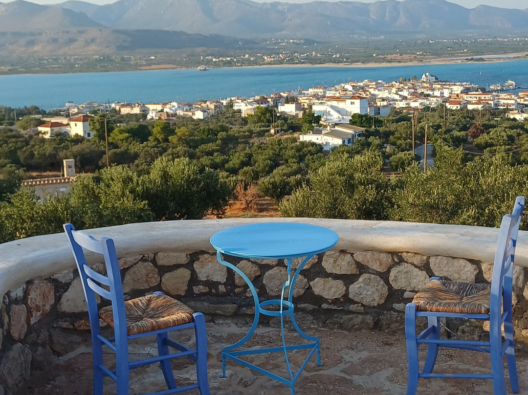 Studios Maniati主图