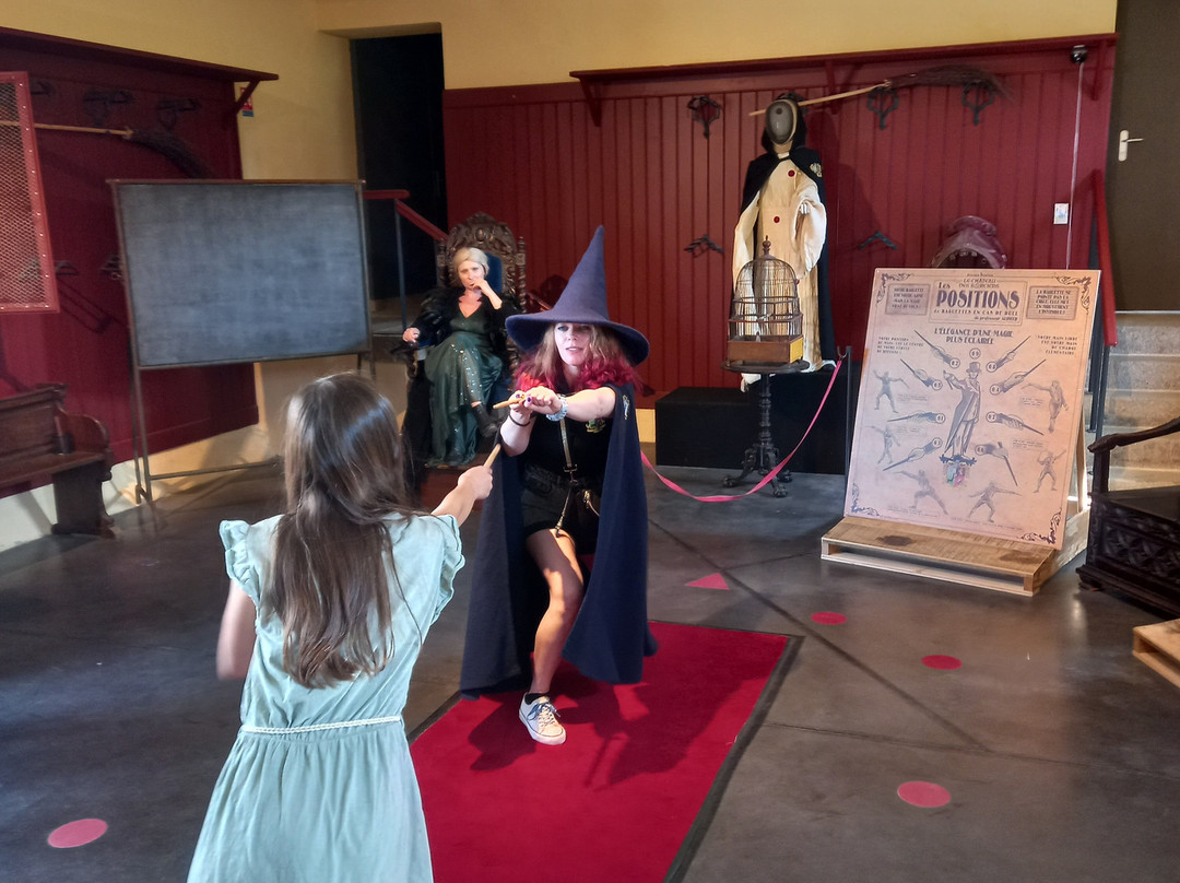 Château Rocher Portail-Saint-Brice-en-Cogles必去景点