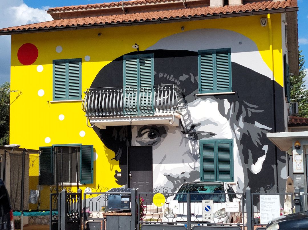 Murales di cinema-Narni Scalo必去景点