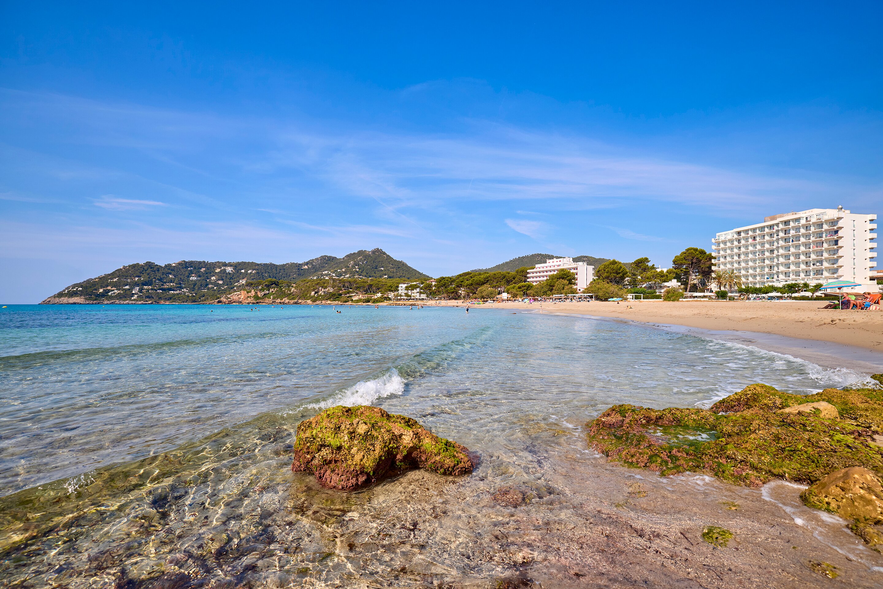 Universal Hotel Castell Royal-泳池