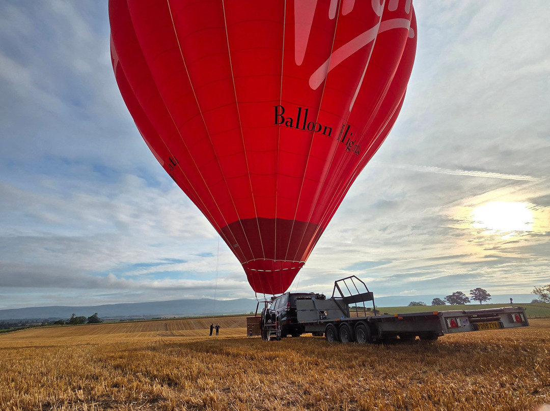 Virgin Balloon Flights - Kirkby Lonsdale near Whoop Hall-柯比朗斯代尔必去景点