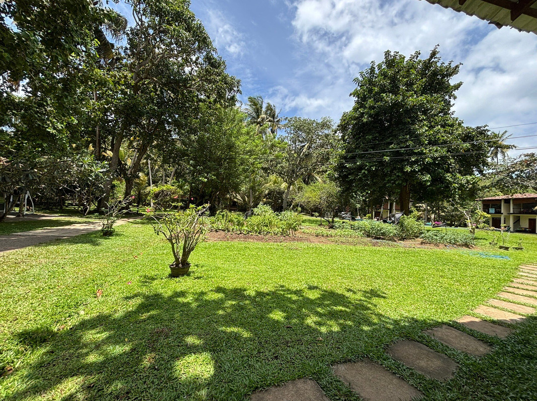 塔拉拉度假酒店主图