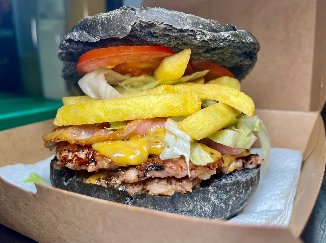 Alien Burger Di Longo Antonella