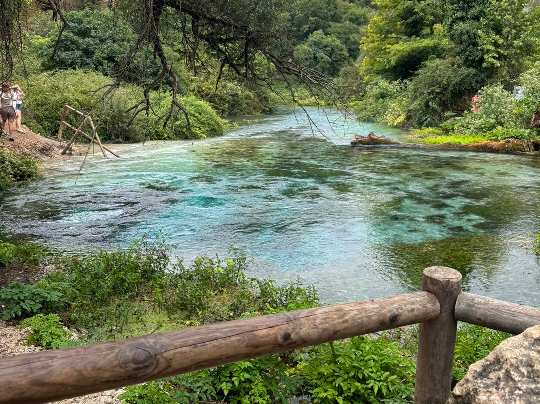 The Blue Eye-吉诺卡斯特必去景点