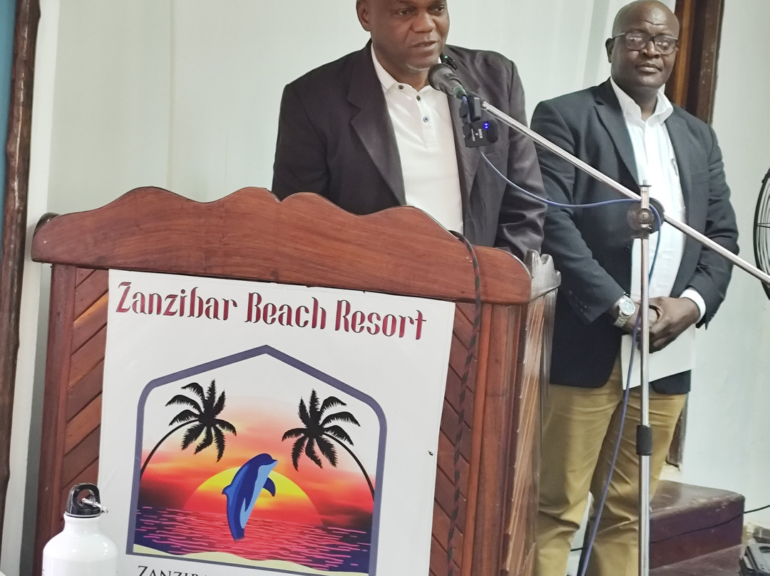 桑给巴尔海滩度假酒店主图