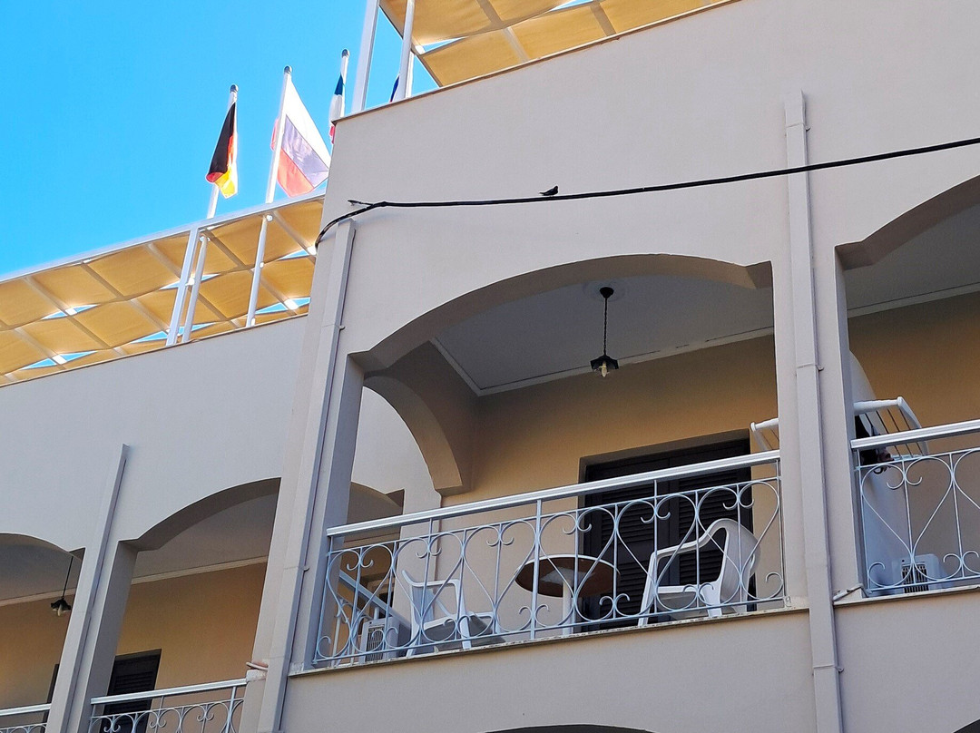 Hotel Benitses Arches主图