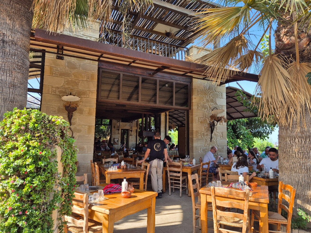 Gramboussa Restaurant