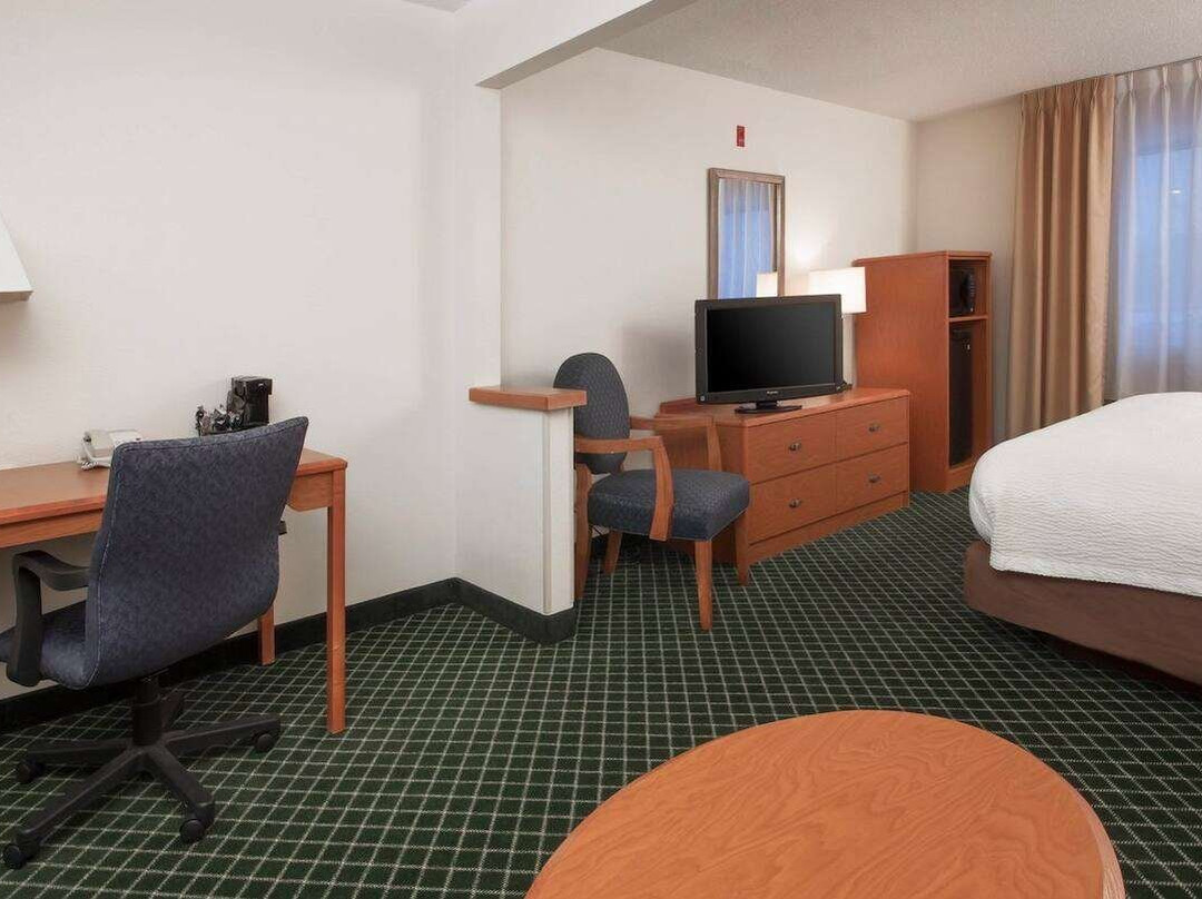 Baymont by Wyndham Coon Rapids