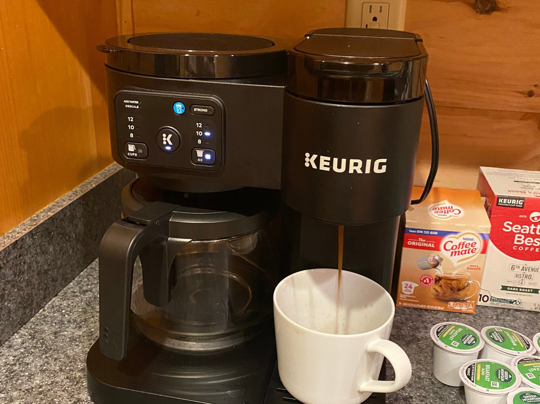 The Mast Farm Inn主图