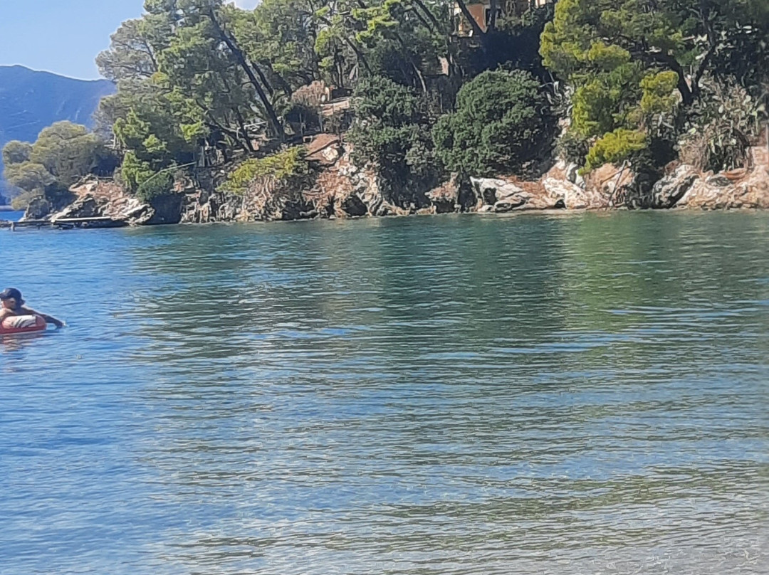 Love Bay-波罗斯必去景点