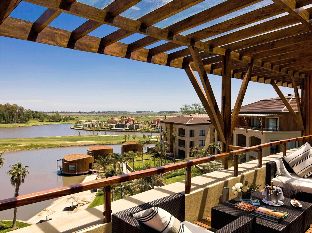 卡达雷斯索菲特酒店主图