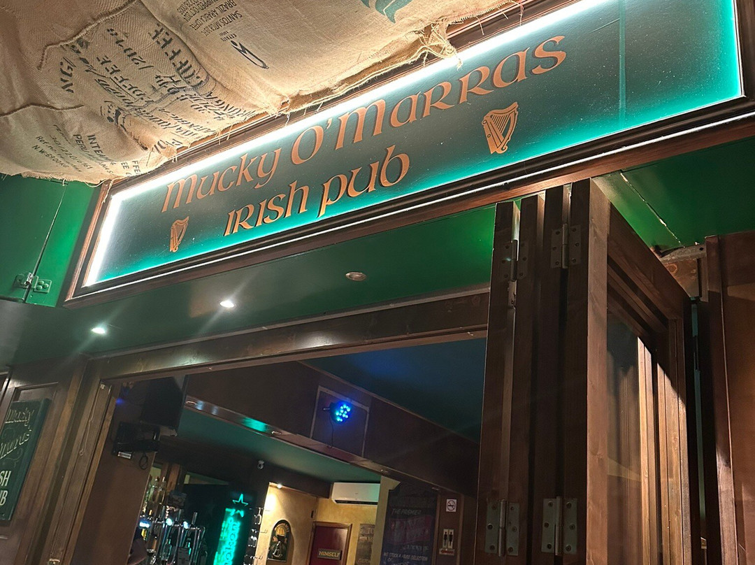 Mucky O'Marras Irish Bar-阿尔库迪亚港必去景点