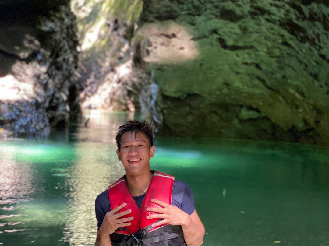 Blue Water Falls and Cave-Baggao必去景点