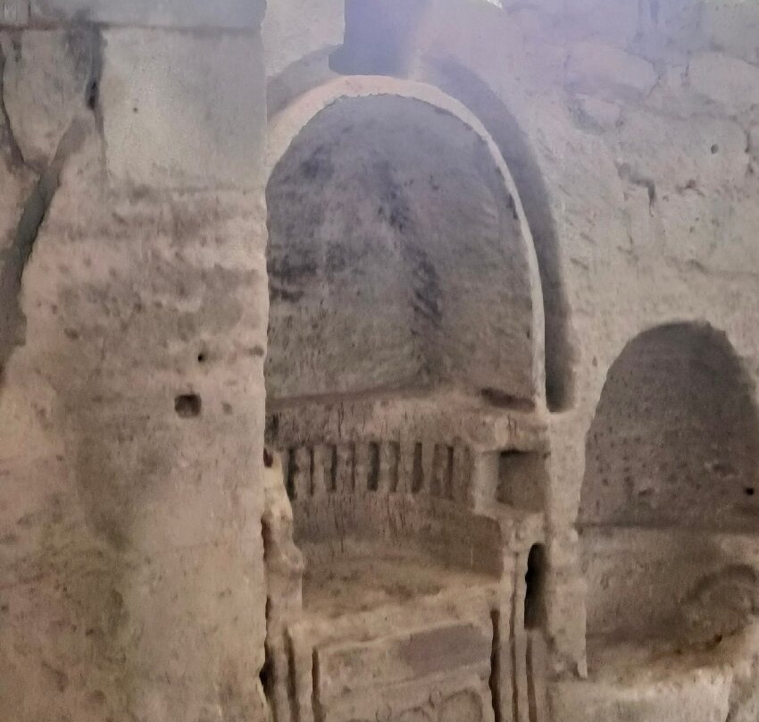 Abbey of Saint-Roman (L'abbaye de Saint-Roman)-Beaucaire必去景点