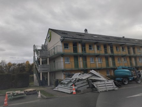 B&B HOTEL Saint-Witz Roissy-浴室