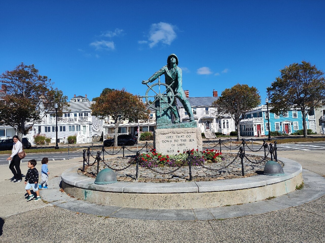 渔人纪念碑-格洛斯特必去景点