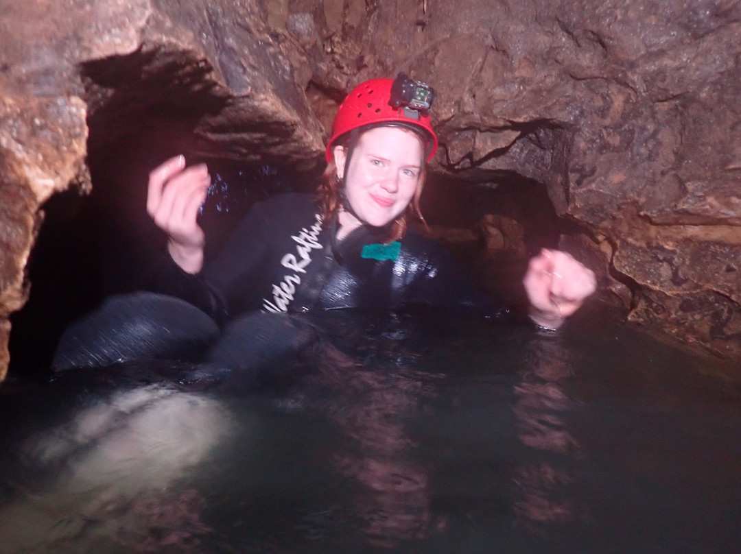 传奇黑水漂流公司-怀托摩洞穴必去景点