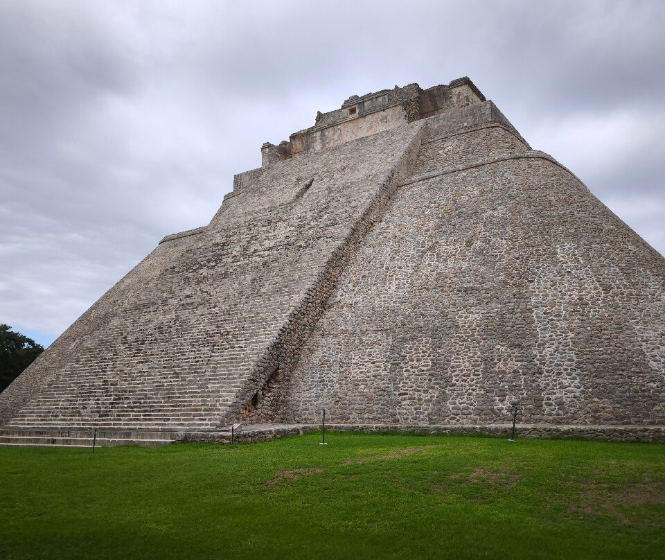 Zona Arqueologica Uxmal-乌科斯玛必去景点