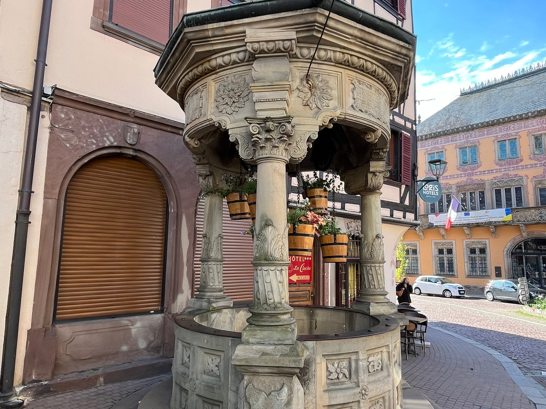 Le Puits a Six Seaux-奥贝奈必去景点