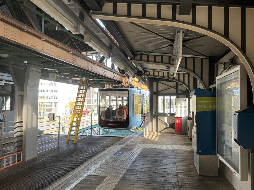 Wuppertaler Schwebebahn-伍珀塔尔必去景点