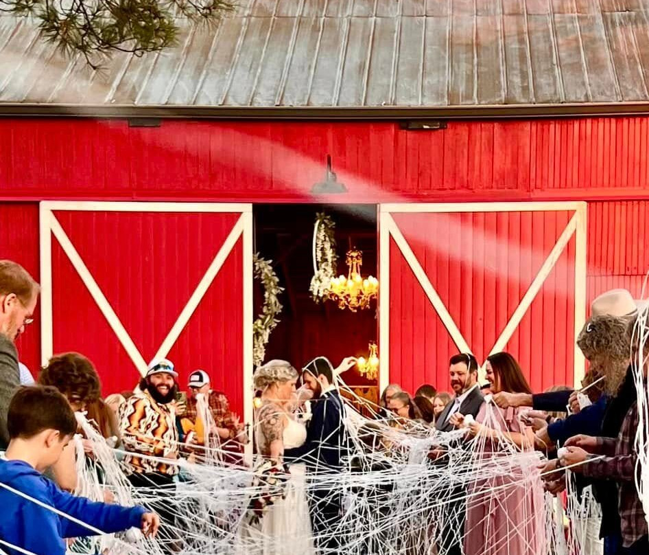 Ole Red Barn-Hanover必去景点