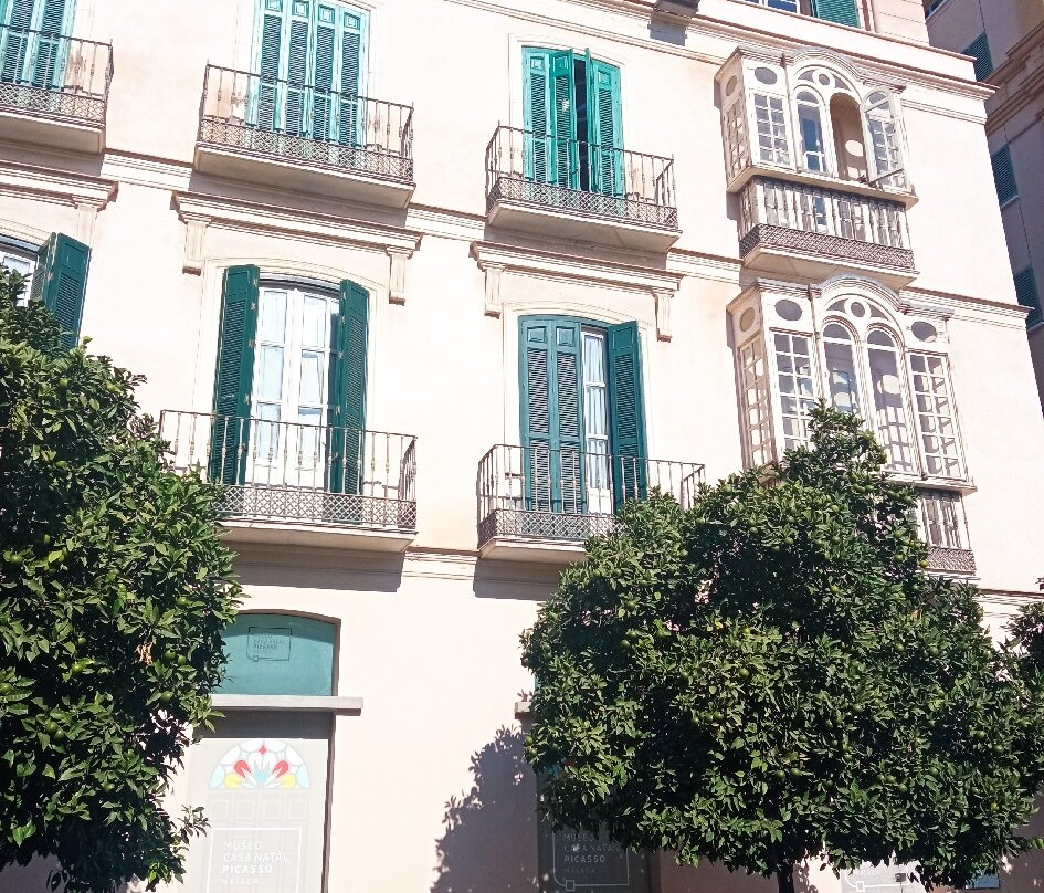 Plaza de la Merced-马拉加必去景点