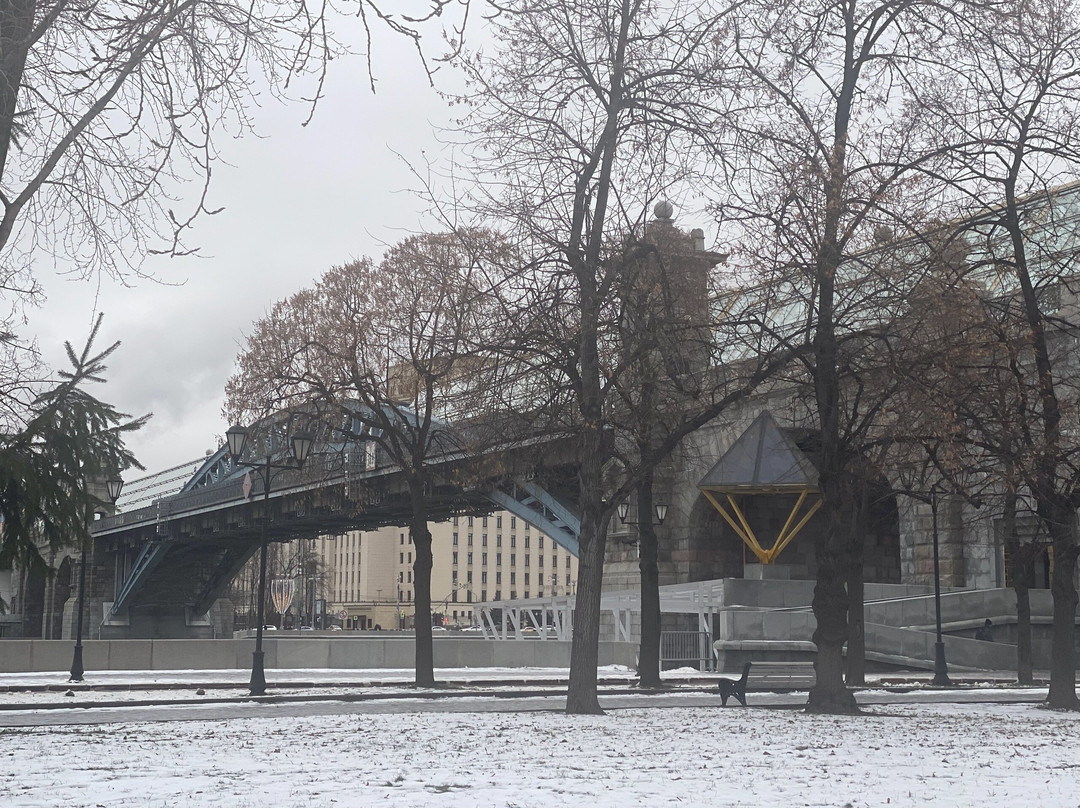 Pushkinskiy / Andreyevskiy  Bridge-莫斯科必去景点