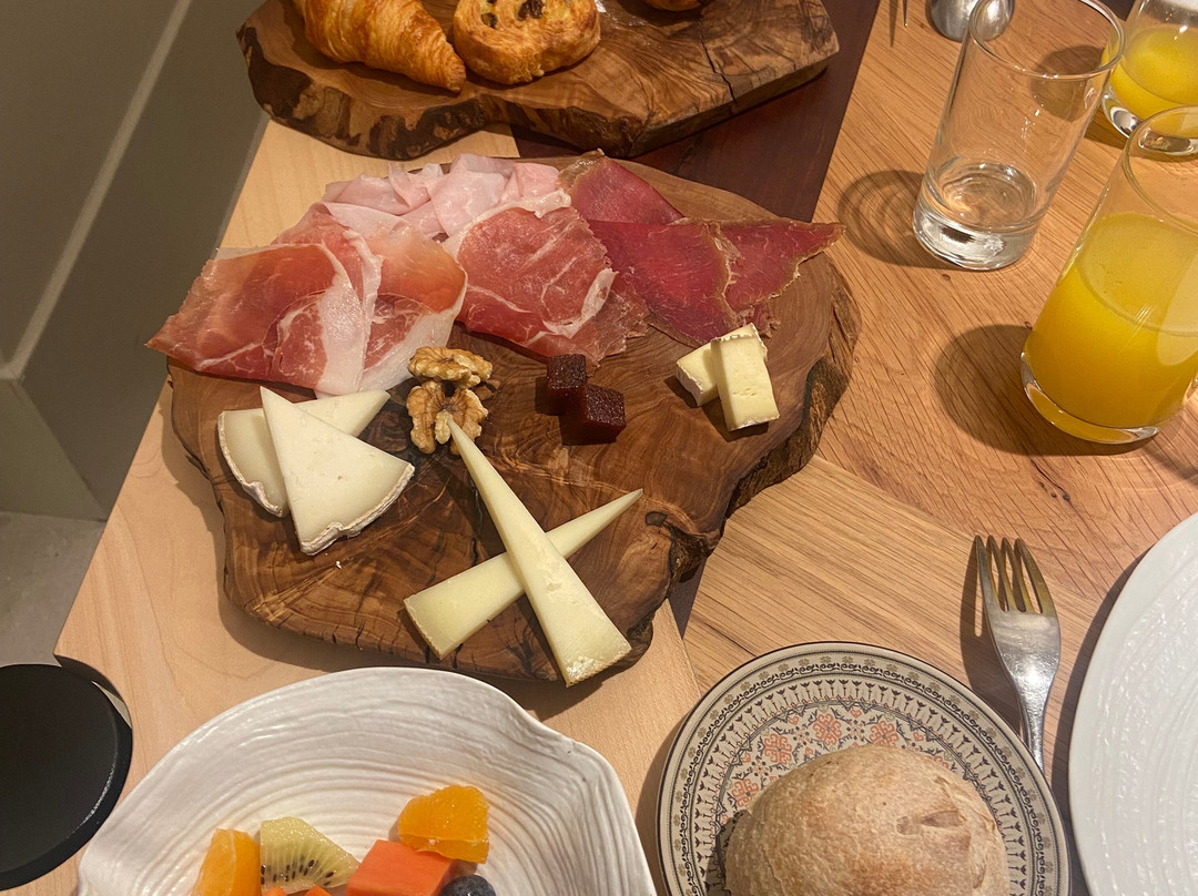 萨马涅戈宫酒店主图