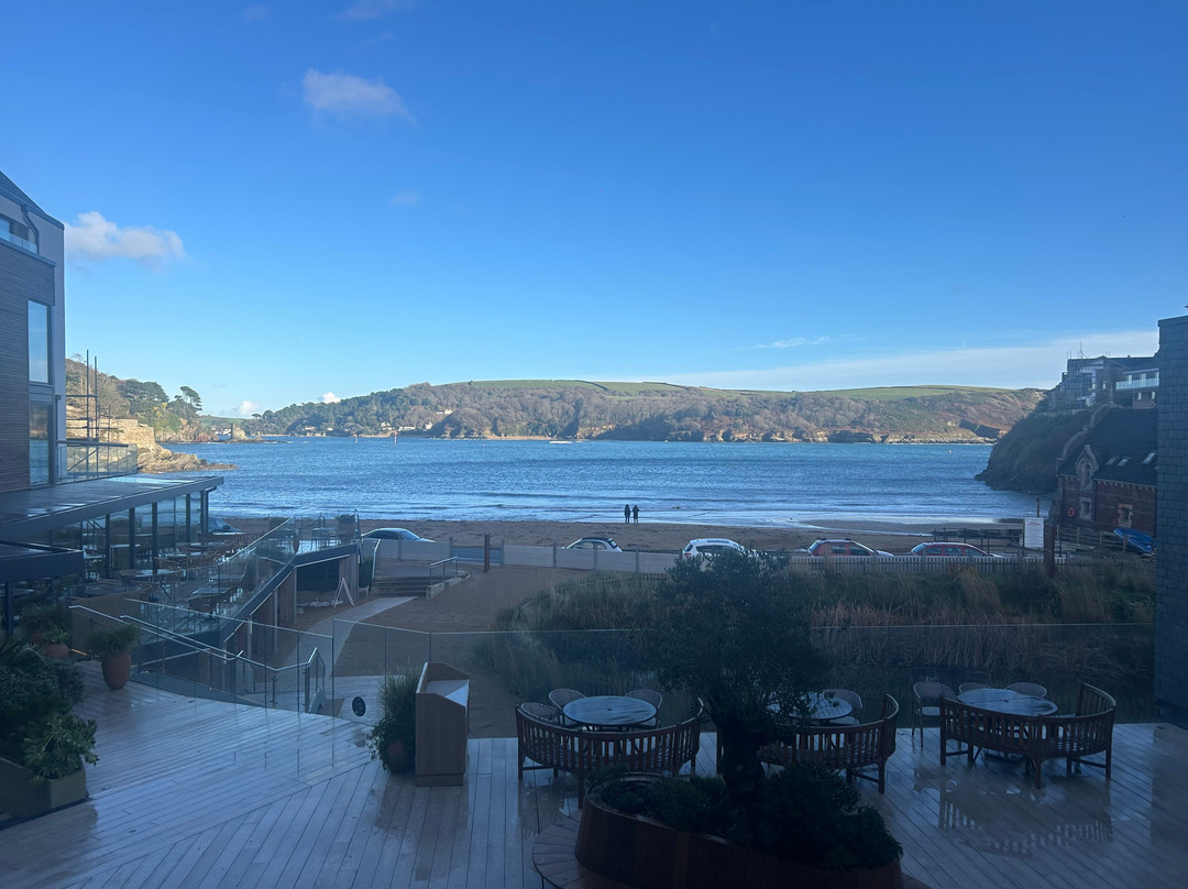 Harbour Beach Club Bar - Restaurant