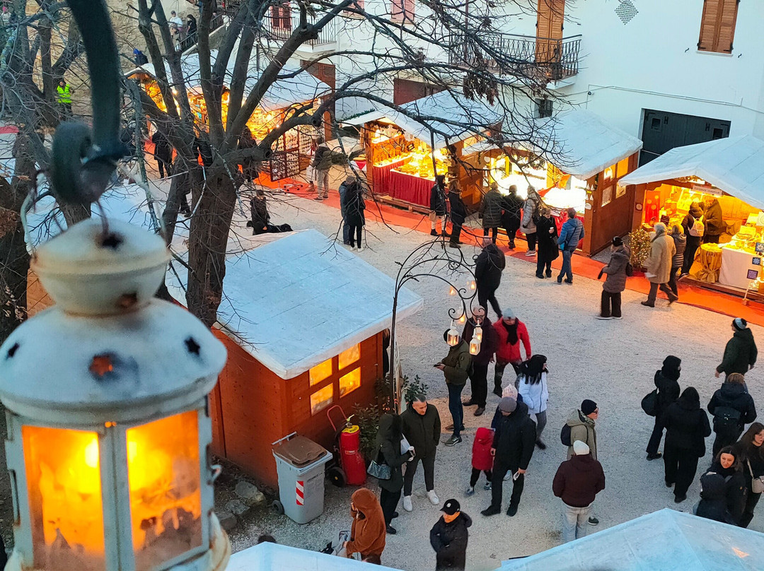 Borgo di Candelara-Candelara必去景点