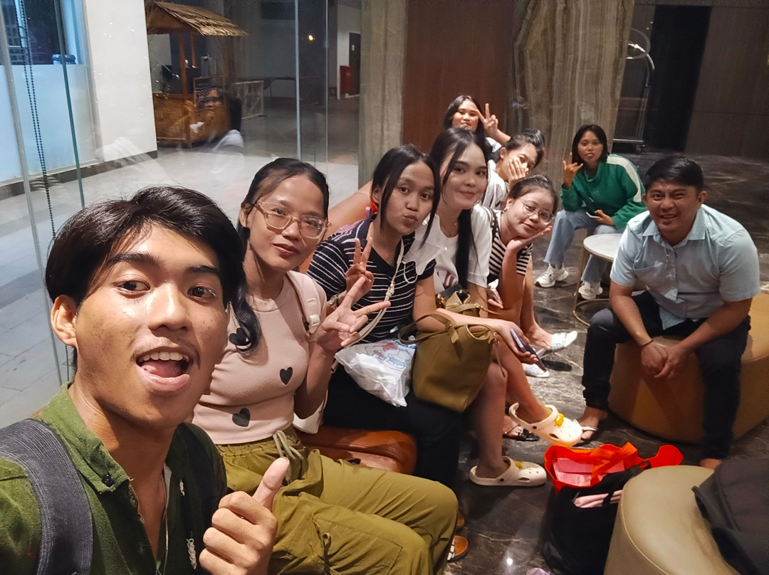 Roger's Hotel Manado主图