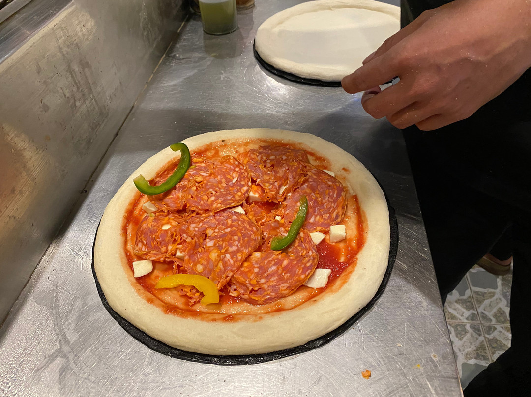 Pizzamo- Napoletana pizza