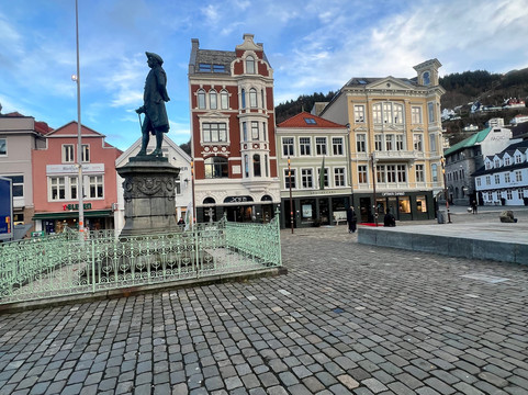 Ludvig Holberg Statue-卑尔根必去景点