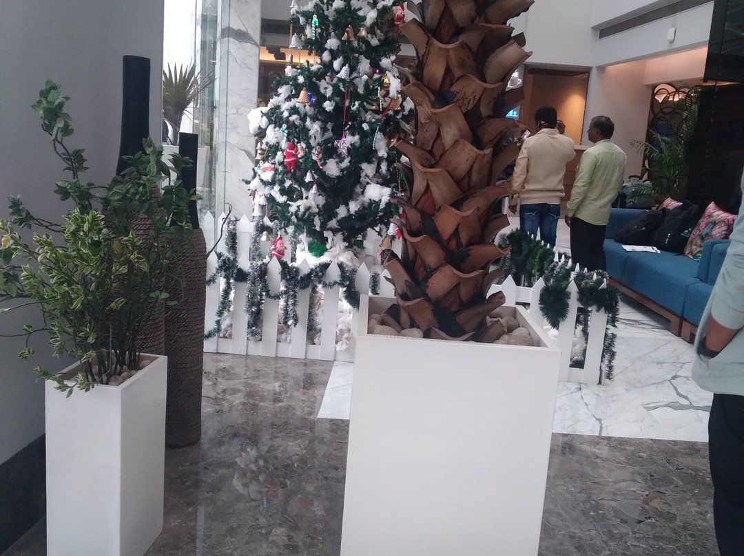 格拉齐亚-财富酒店主图