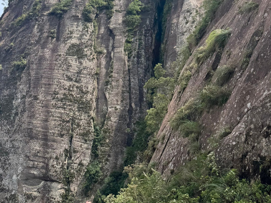 Serra do Corvo Branco-Grao Para必去景点