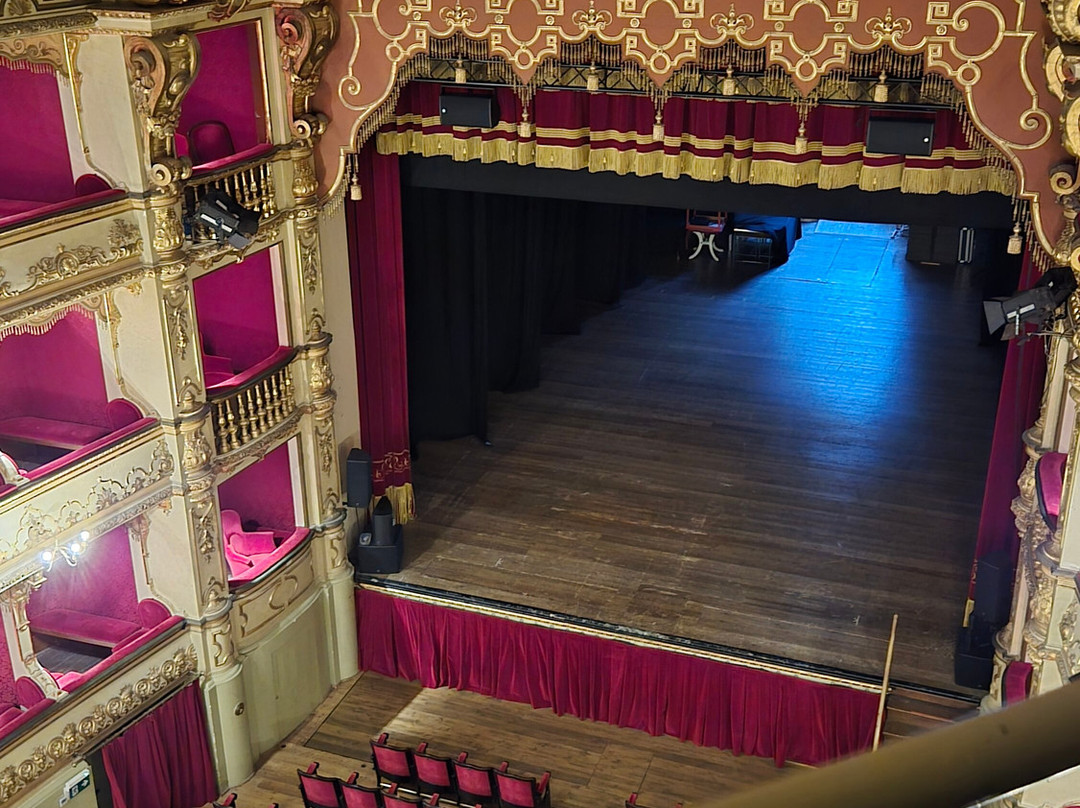 Teatro Girolamo Magnani-菲登扎必去景点