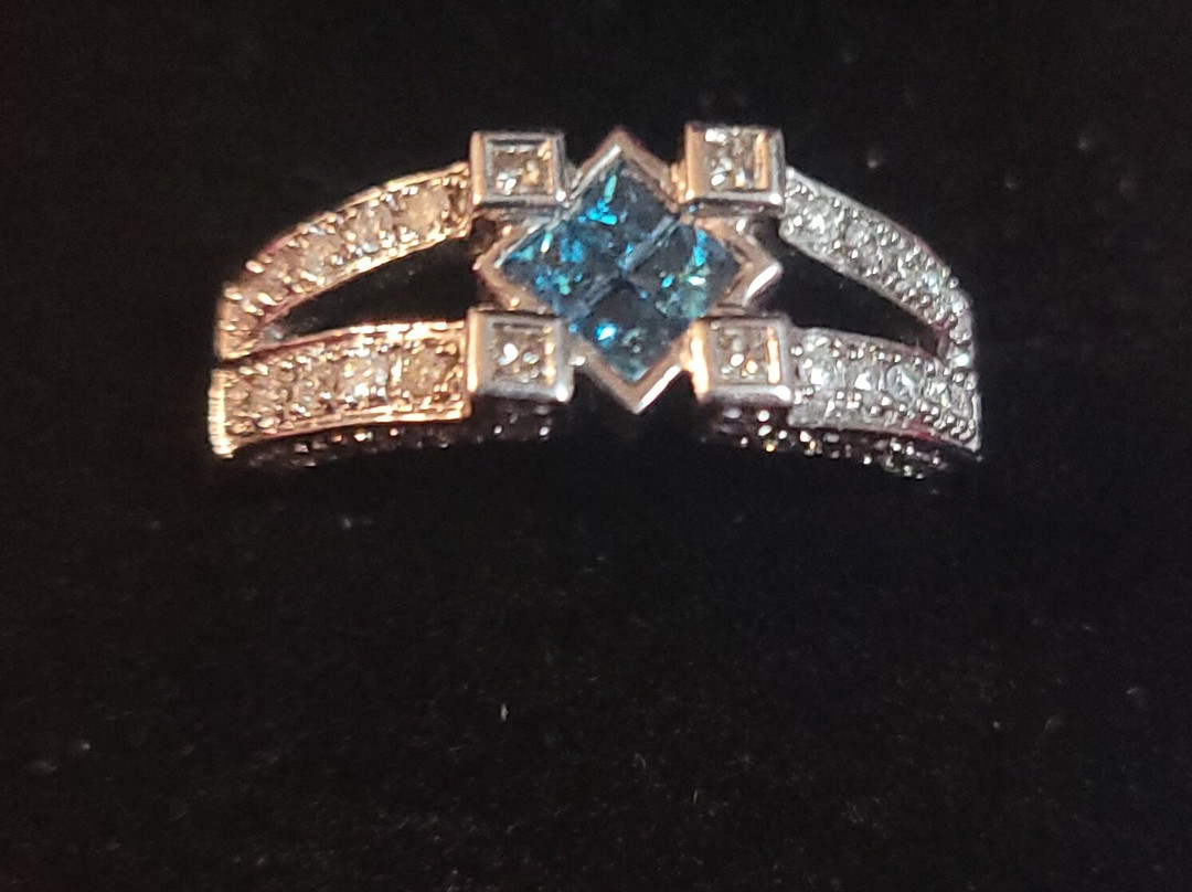 Maya Jewelers-圣 托马斯必去景点