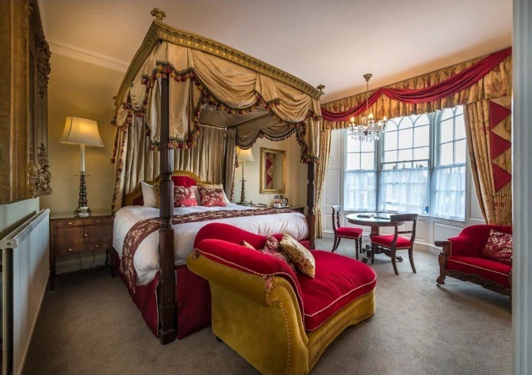 金羊毛酒店主图