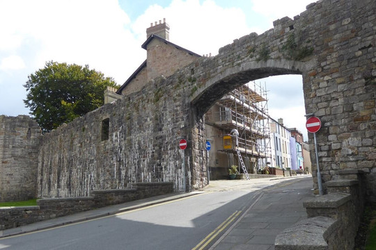 Caernarfon Town Walls-卡那封必去景点